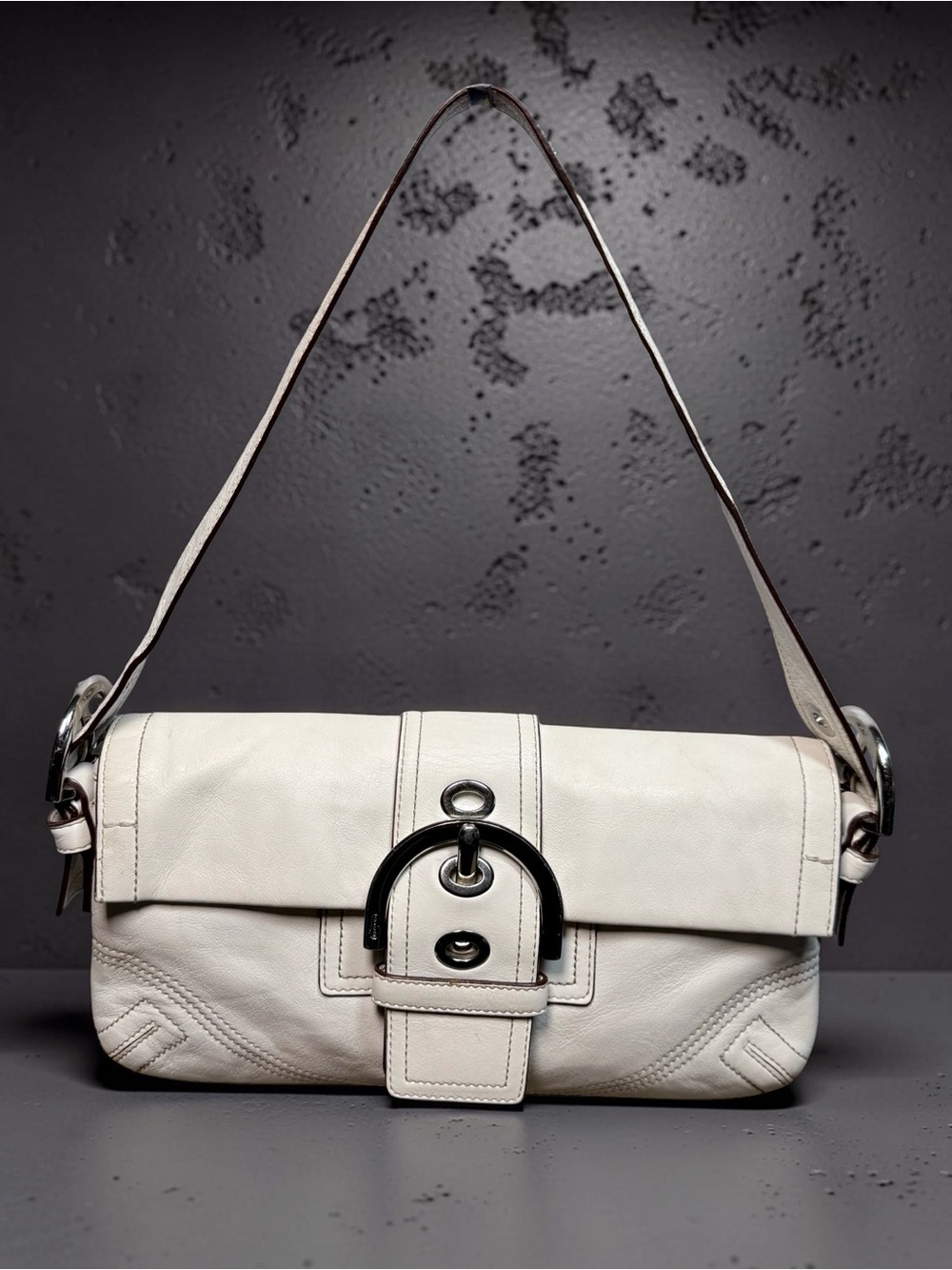 ✨ VINTAGE Y2K COACH SOHO BUCKLE FLAP SHOULDER BAG ✨ Style  L05D-8A05